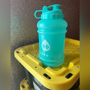Hydrojug